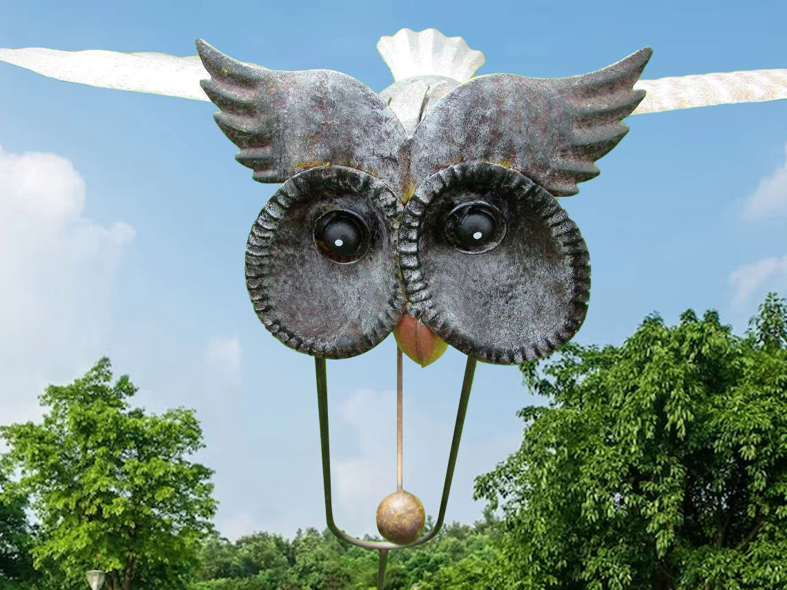 Garden Wind Spinner Outdoor Rotating Garden Ornament