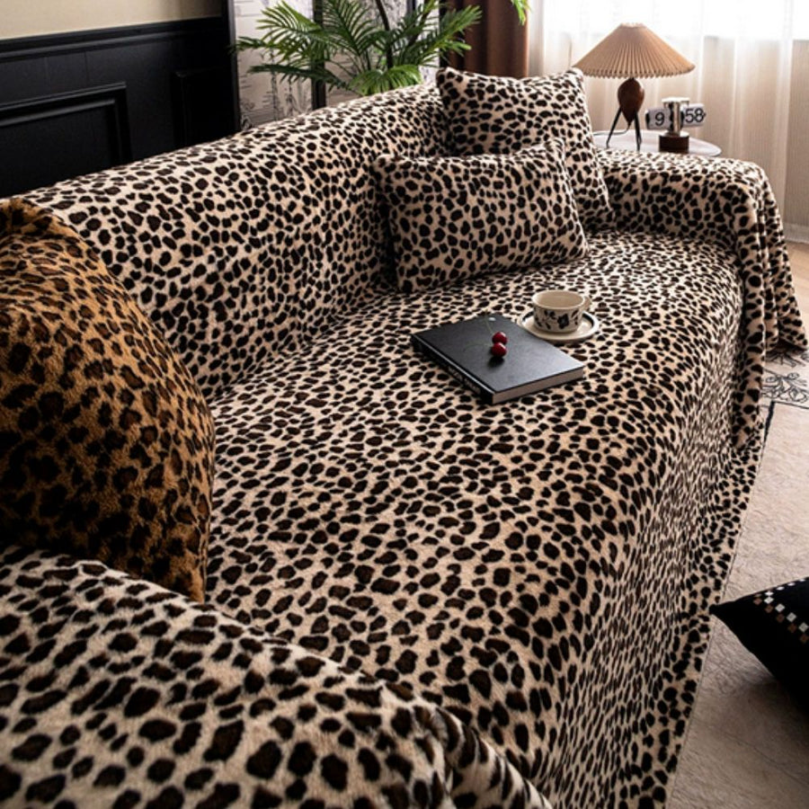 Cosy Leopard Print Couch Cover