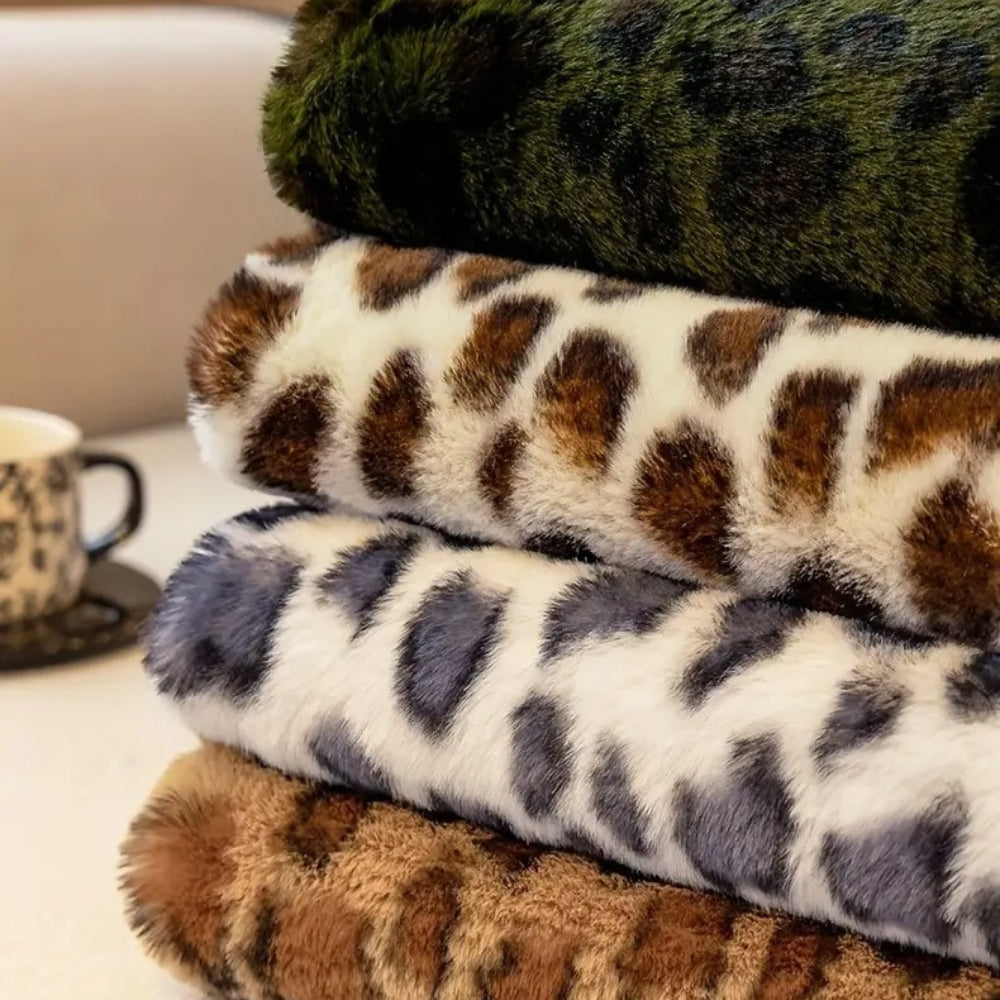 Cosy Leopard Print Couch Cover