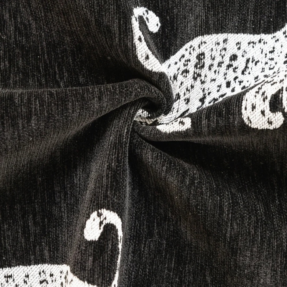 Lion Wavy Non-Slip Couch Cover