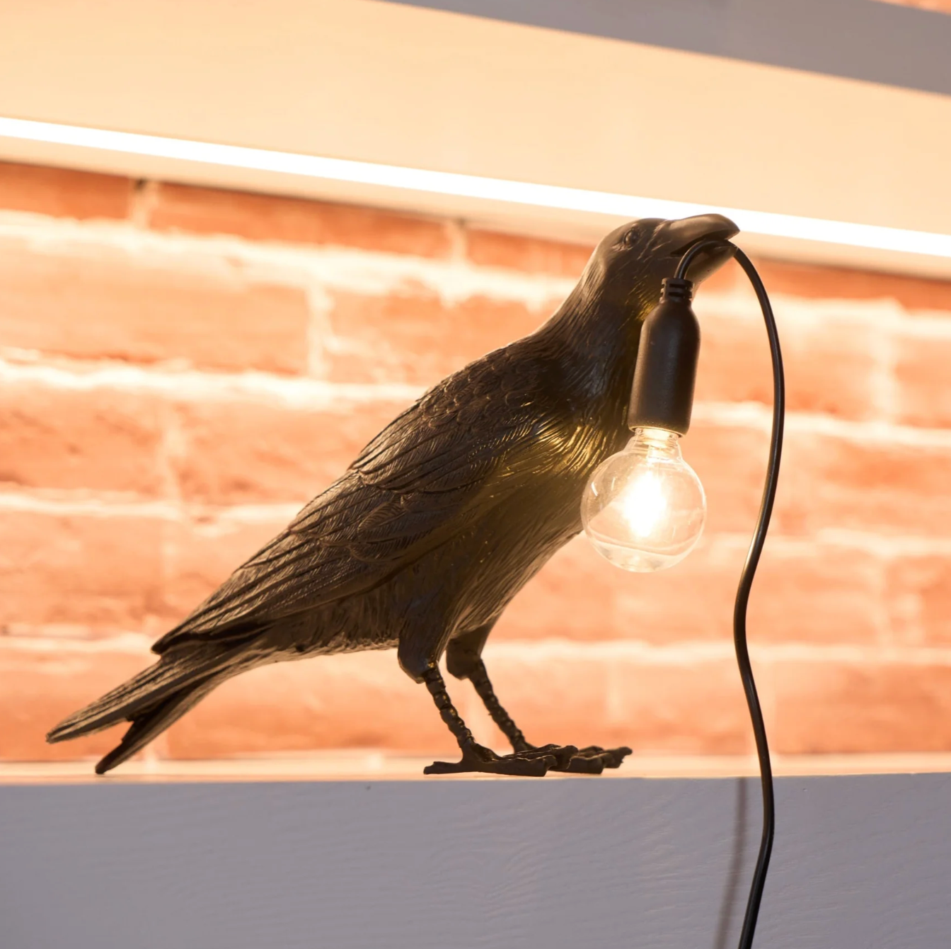 Raven Table Lamp Modern Bird Light Decorative Desk Lamp