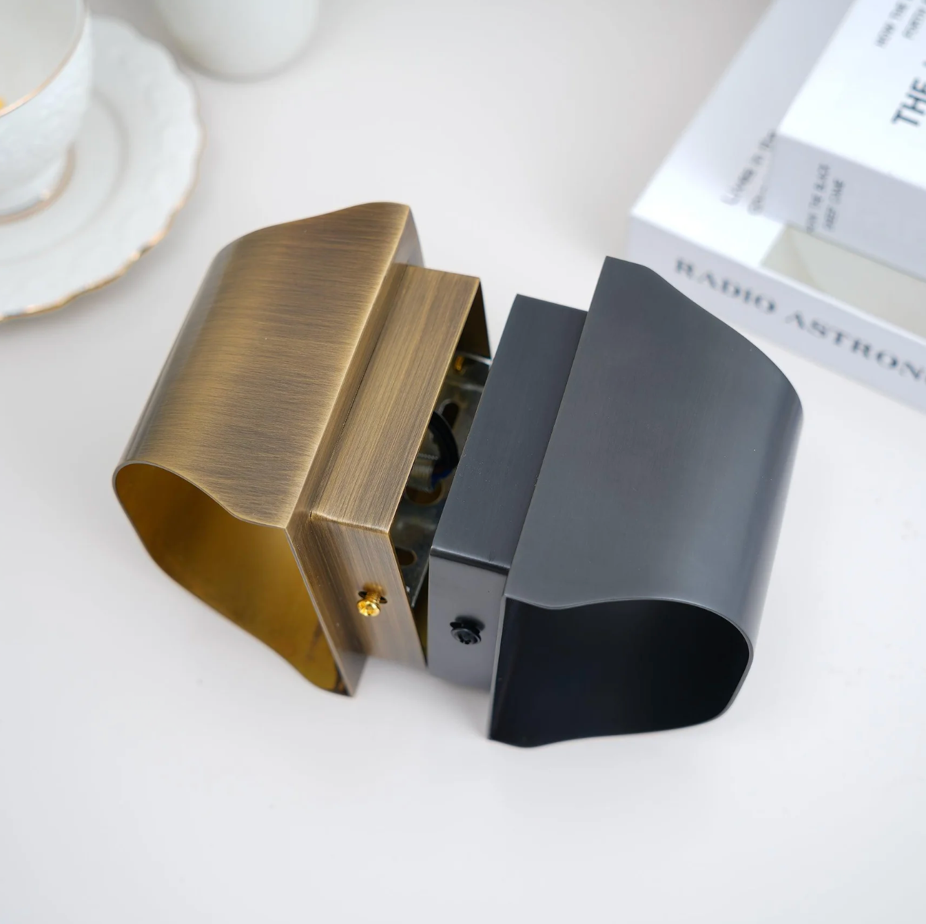 Up Down LED Wall Lamp Modern Aluminum Sconce
