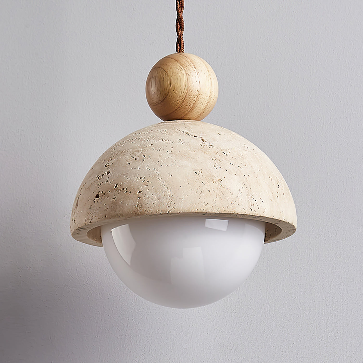 AuraDome | Pendant Light – Modern Craftsmanship with Cozy Ambiance