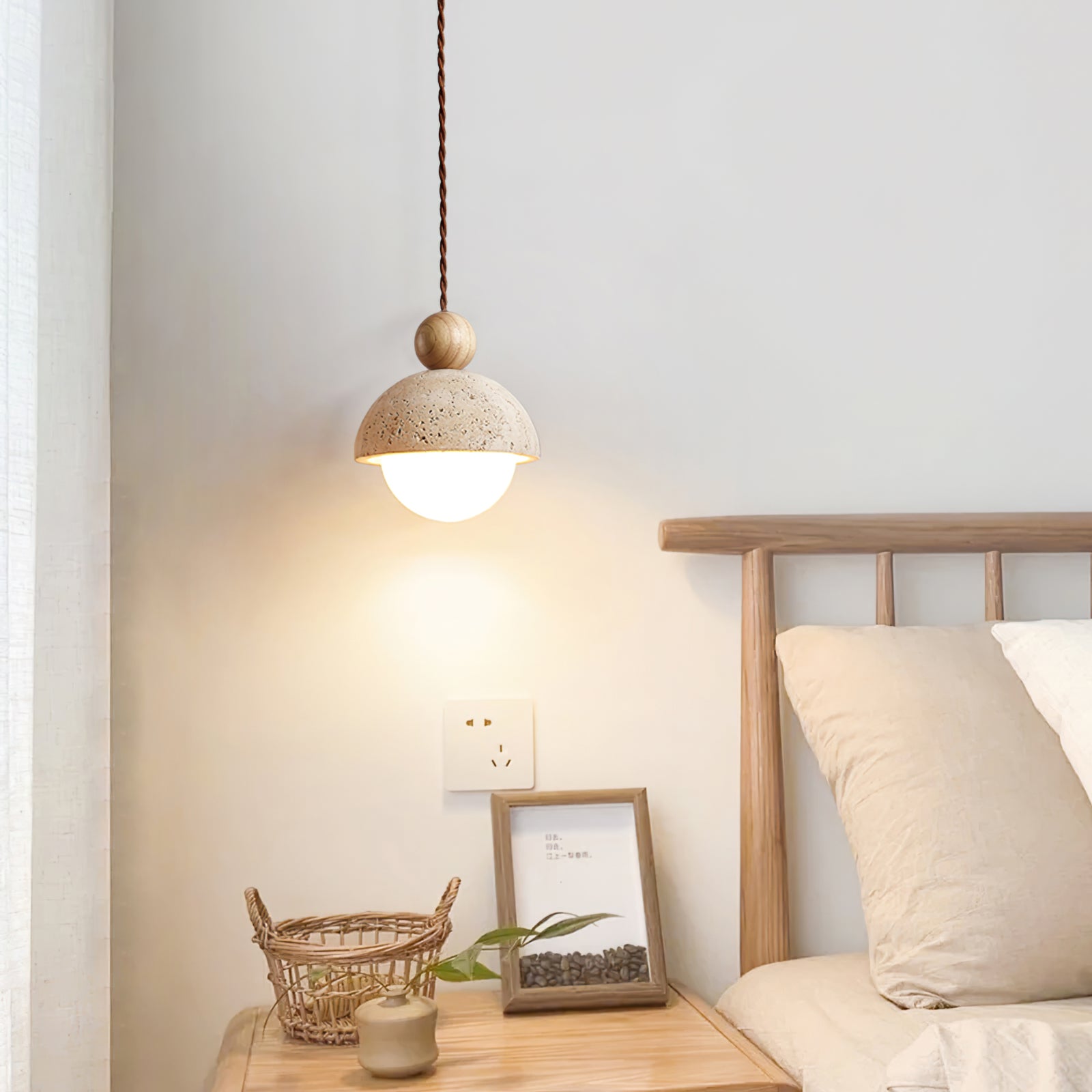 AuraDome | Pendant Light – Modern Craftsmanship with Cozy Ambiance