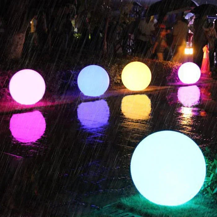 LuminAura | Spherical LED Garden Light – 16-Colour Ambient Glow