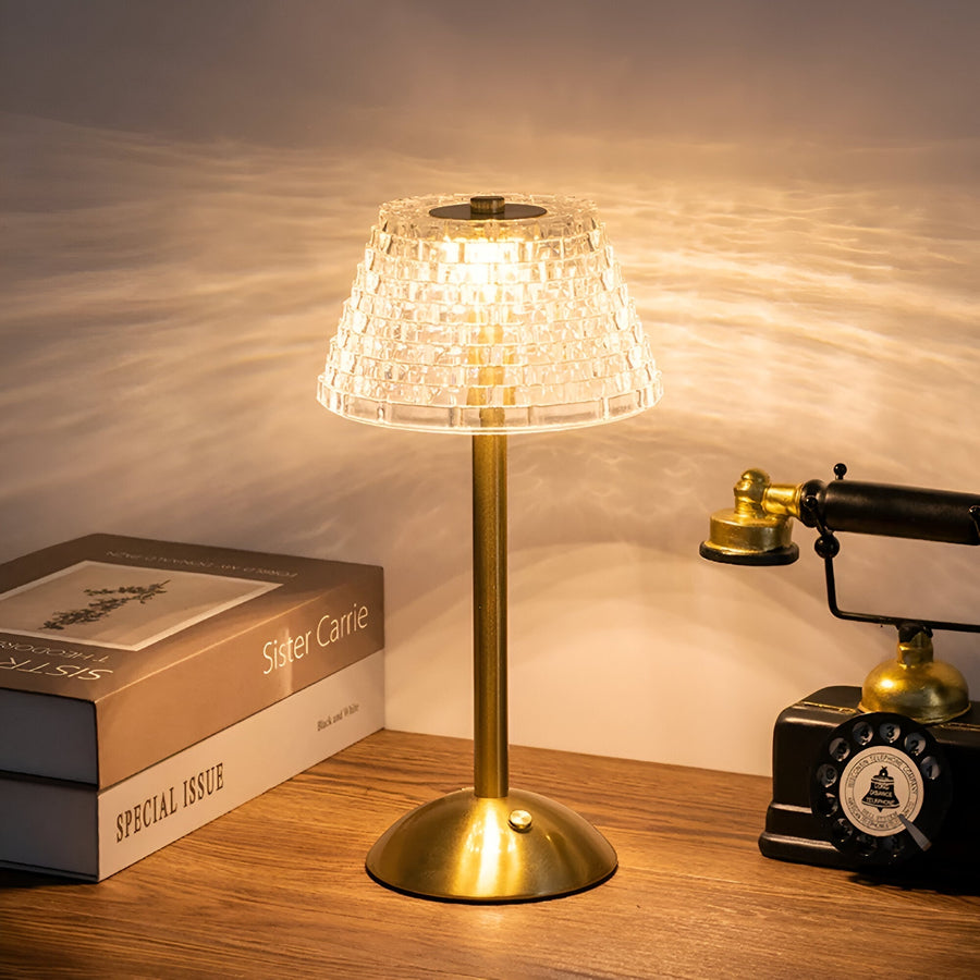 VintageAura | Table Lamp – Elegant Dimmable Lighting